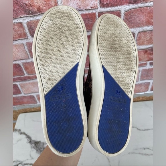 Rothy's leopard print high top sneakers size 7.5 - Picture 5 of 11